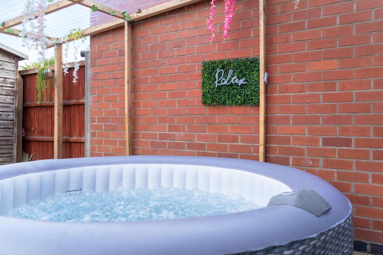 Exclusive Deals L Last-Minute Reserve L Townhouse With Sleeps 6 L Braunstone Town , Leicester L By Zen Nights Short Lets & Serviced Accommodations Exterior foto